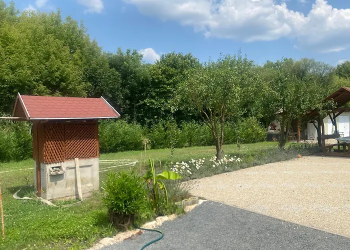 Horgaszlak Camping *